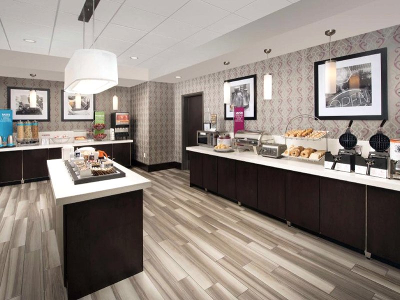 Hampton Inn by Hilton Hattiesburgの写真