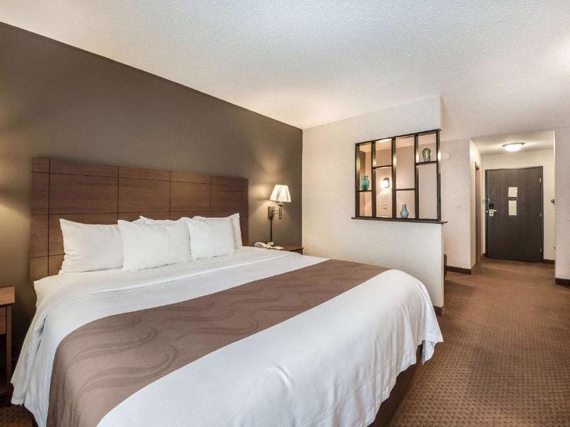 Quality Inn & Suites Newberryの写真
