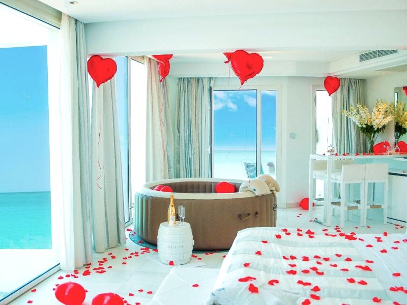 HOTEL LA TOUR BLANCHEの写真
