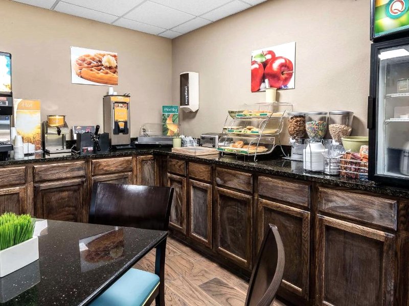 Quality Inn & Suitesの写真