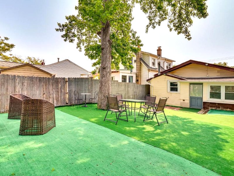 Cozy Keansburg Cottage Walk to Beach and Boardwalk!の写真