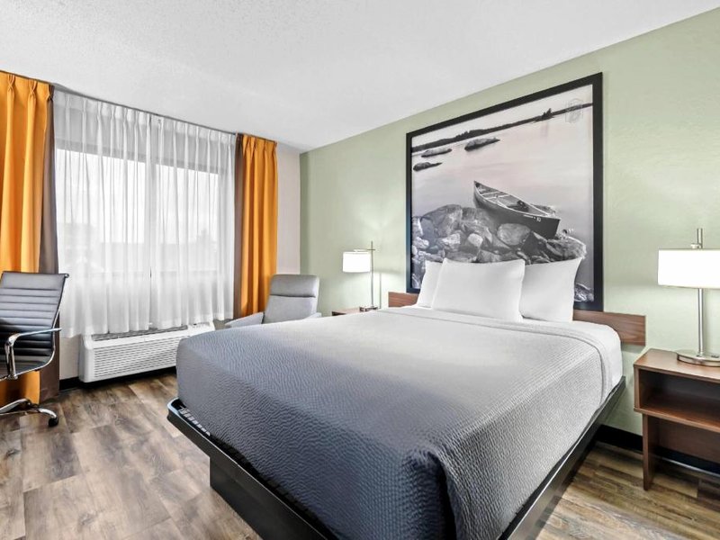 スーパー 8 バイ ウインダム アレキサンドリア MN (Super 8 By Wyndham Alexandria Mn)の写真
