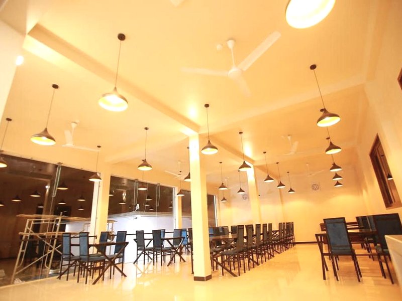 CRYSTAL RIVERSTON DECKの写真