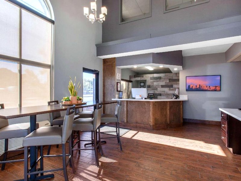 クラリオン イン キングマン インターステート 40 ルート 66 (Clarion Inn Kingman I-40 Route 66)の写真