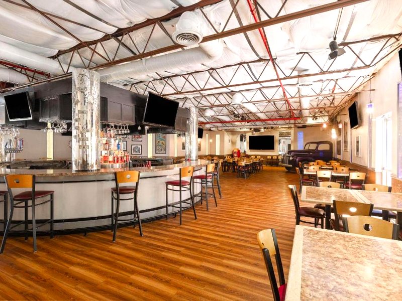 ラマダ バイ ウィンダム キングマン (Ramada by Wyndham Kingman)の写真