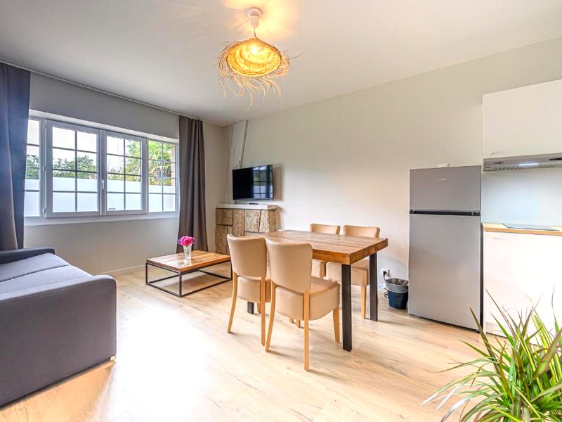 Naéco Erdeven (Naeco Erdeven)の写真