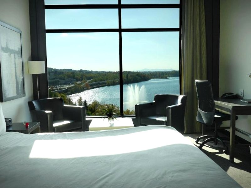 Grand Hotel Times Sherbrookeの写真