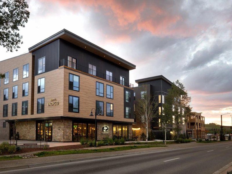 Indigo Silverthorne By IHGの写真