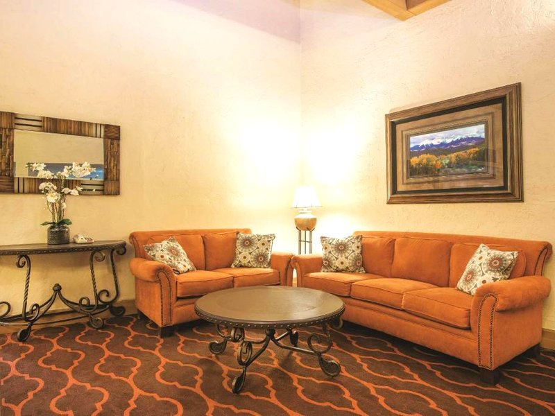 Silverthorne - Summit Coの写真