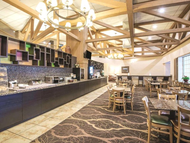 Silverthorne - Summit Coの写真