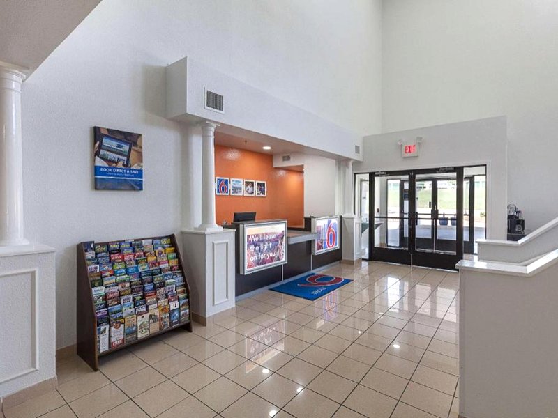 Motel 6 Bedford, TX - Fort Worthの写真