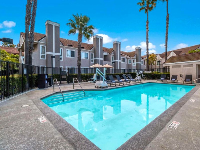 ソネスタ ES スイーツ ハンティントン ビーチ ファウンテン バレー (Sonesta ES Suites Huntington Beach Fountain Valley)の写真