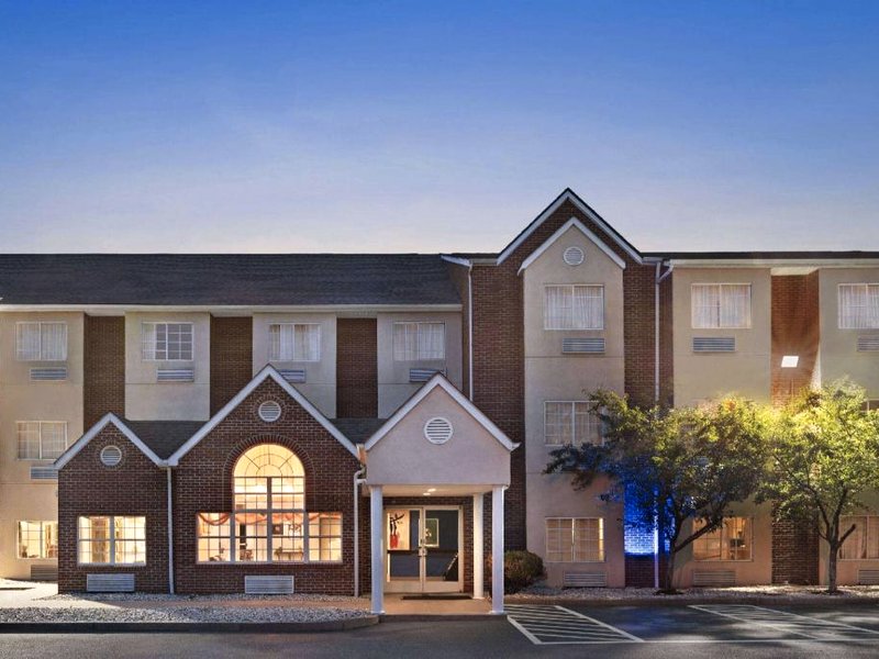 マイクロテル イン&スイーツ バイ ウインダム フローレンス シンシナティ エアポート (Microtel Inn & Suites by Wyndham Florence/Cincinnati Airport)の写真