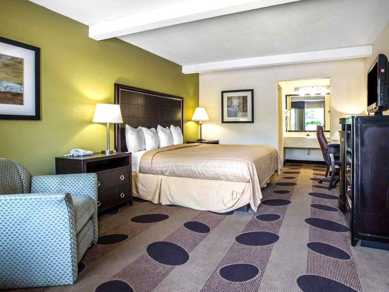 Quality Inn Greenwood Hwy 25の写真