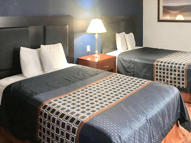 ロードウェイ イン (Rodeway Inn)の写真