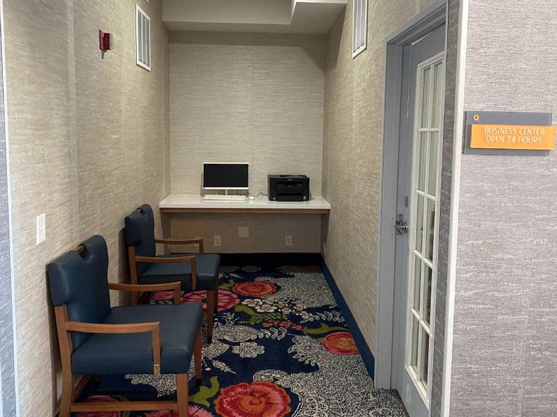 ラ キンタ イン ＆ スイーツ バイ ウィンダム サフォード コッパー バレー (La Quinta Inn & Suites by Wyndham Safford Copper Valley)の写真