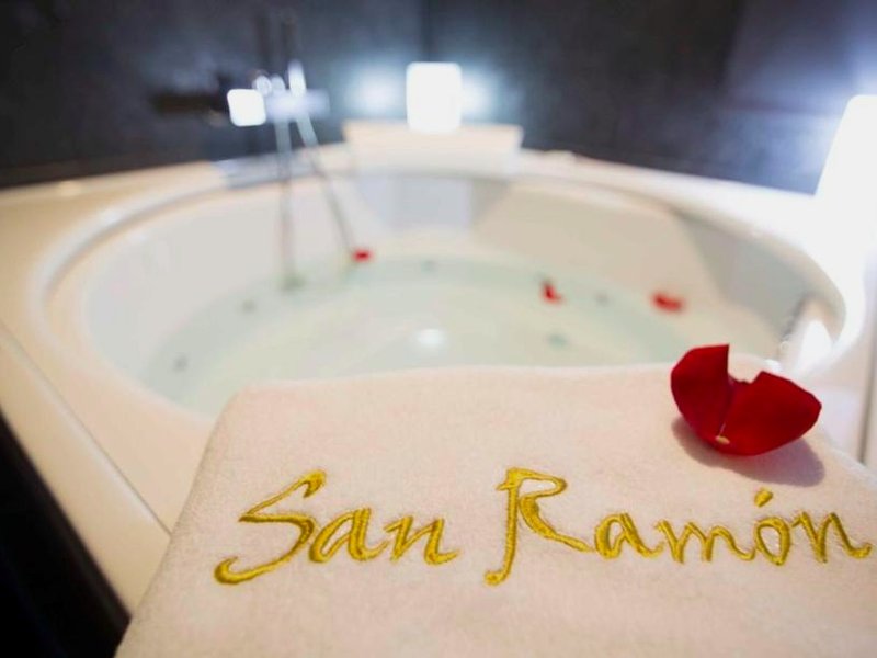 ホテル サン ラモン デル ソモンタノ (Hotel San Ramón del Somontano)の写真