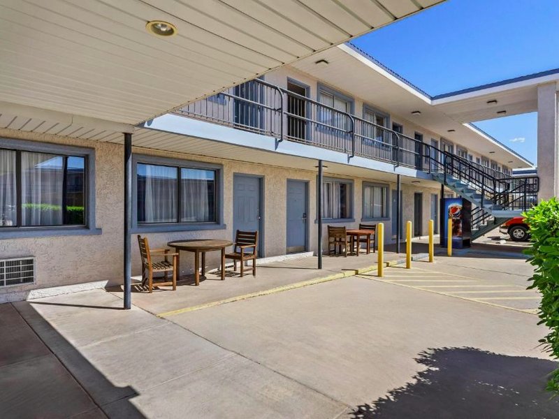 トラベロッジ バイ ウィンダム ペイジ、ビュー オブ レイク パウエル (Travelodge by Wyndham Page, View of Lake Powell)の写真