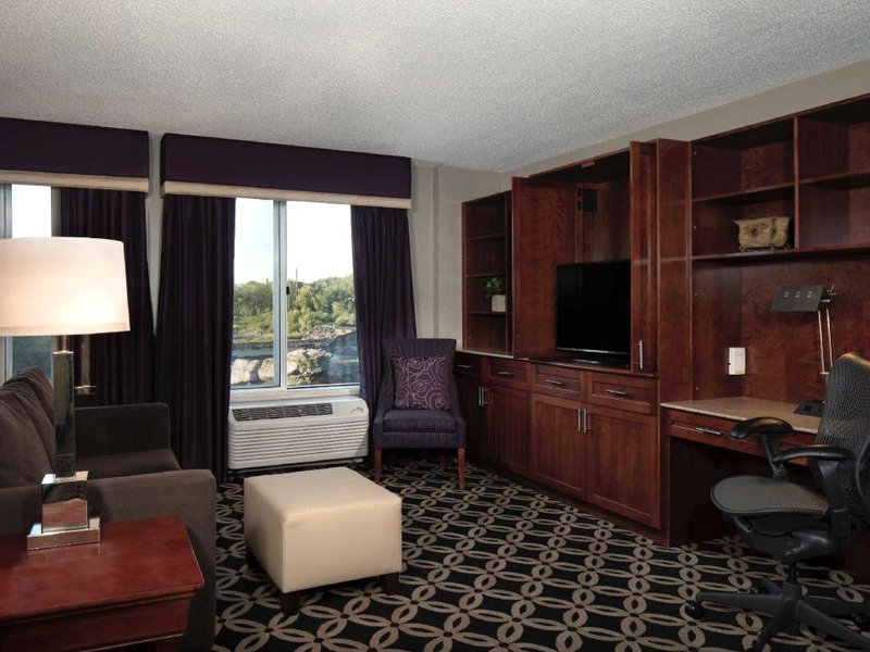 ヒルトン　ガーデン　イン　オーバーン　リバーウォッチ (Hilton Garden Inn Auburn Riverwatch)の写真