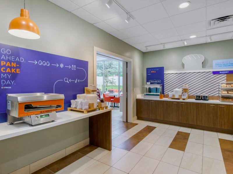 Holiday Inn Express And Suites Ruskin By IHGの写真