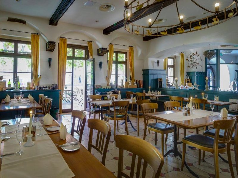 ホテル ゲステハウス ツム シュヴァン (Hotel Gasthaus Zum Schwan)の写真