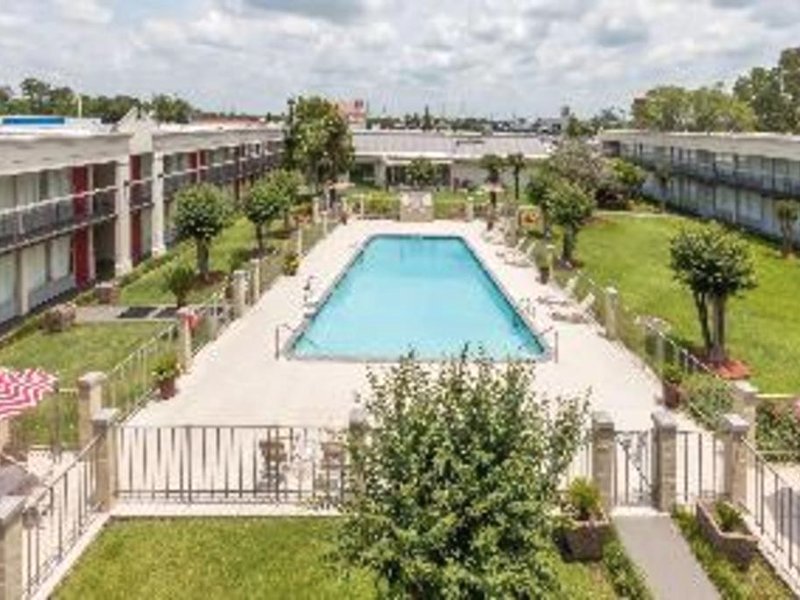 Ramada New Iberiaの写真