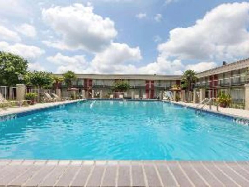 Ramada New Iberiaの写真