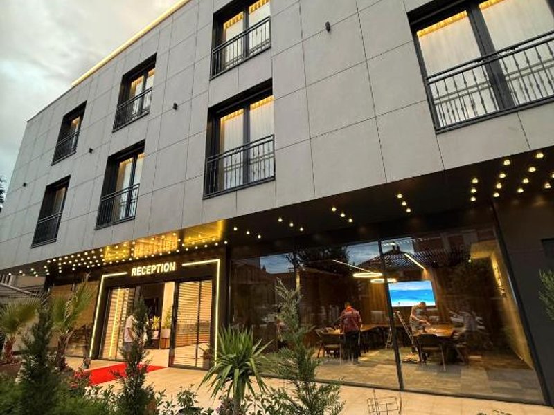Hotel Ari Gjakoveの写真