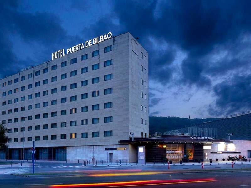 Hotel Puerta de Bilbaoの写真