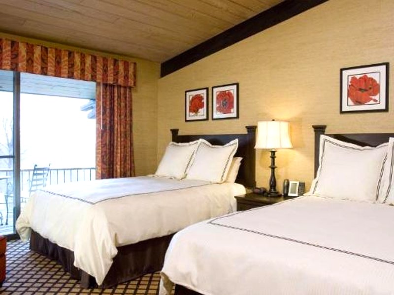 The Lakeview Hotel, Shanty Creek Resortの写真