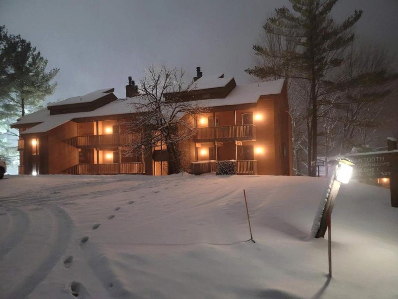 Shuttle to Schuss Mnt! Sleeps 10!の写真
