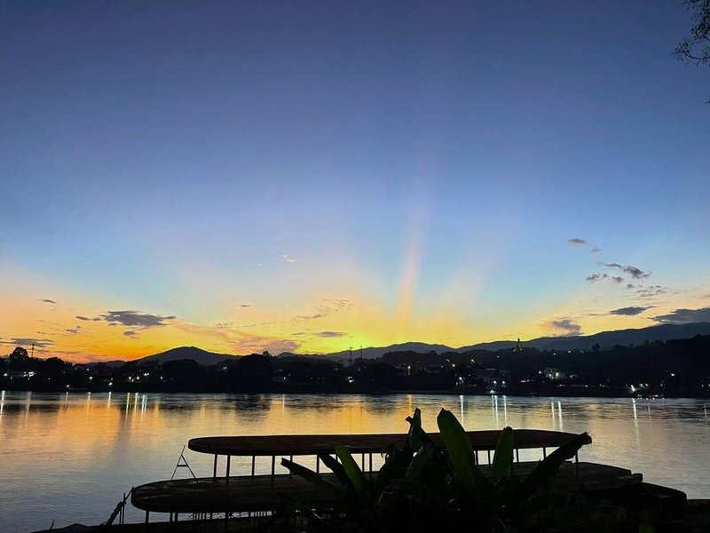 リバーサイド ホアイサイ ホテル (Riverside Houayxay Hotel)の写真