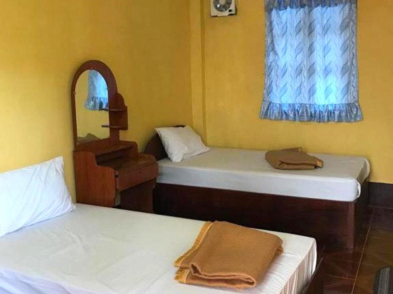 Somewhere over the riverの写真