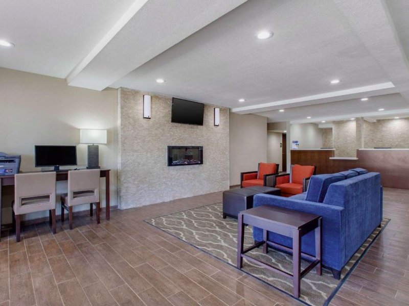 コンフォート イン&スイーツ レイクサイド ショー ロー (Comfort Inn & Suites Lakeside Show Low)の写真