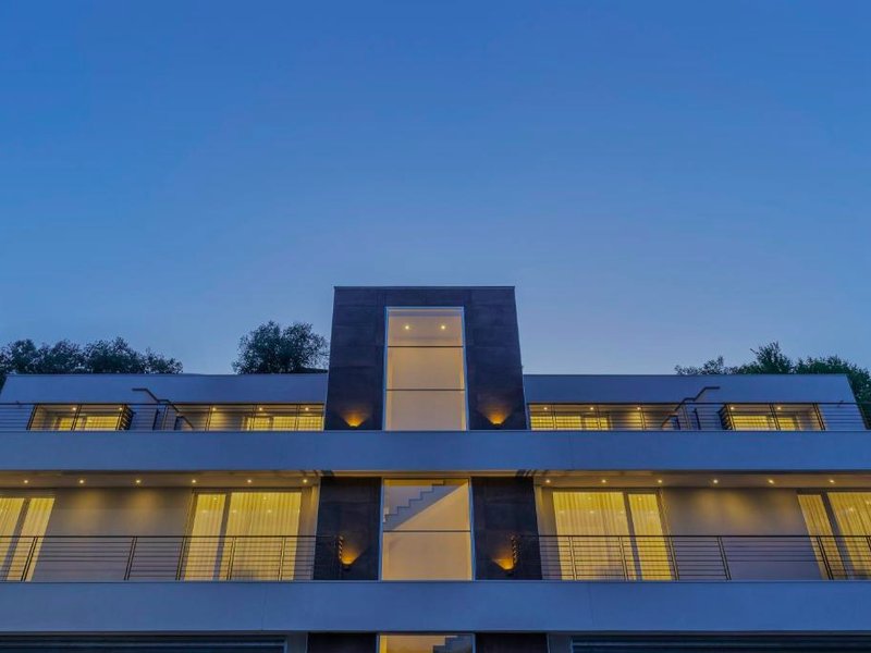 ARMONIA Guest Houseの写真