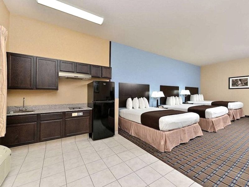 Atrium Inn and Suitesの写真