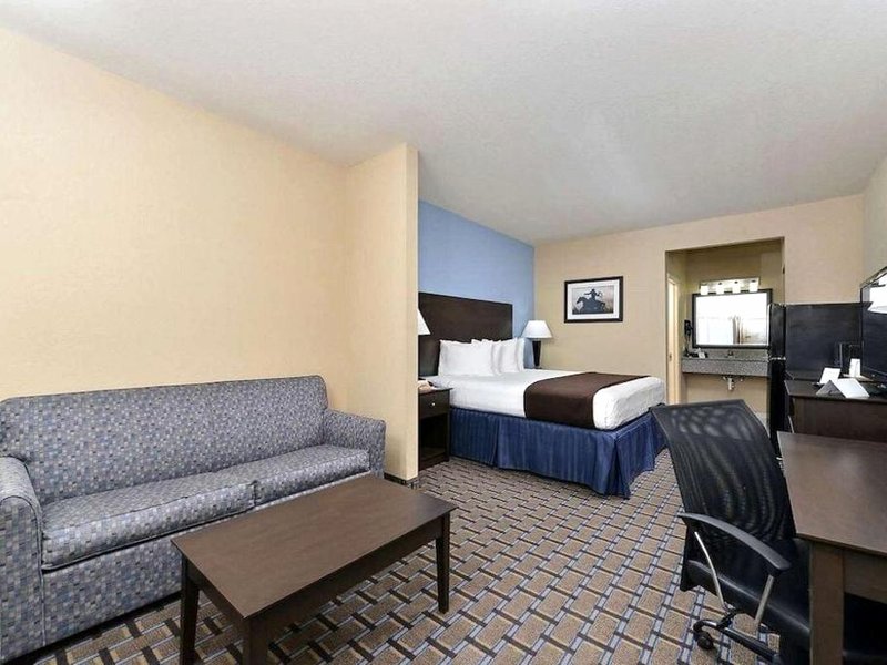 Atrium Inn and Suitesの写真