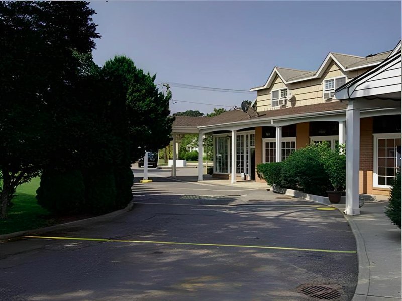 Budget Host East End Riverheadの写真