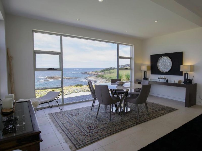 Saltwater - Absolute Oceanfront, Fire Pits, some Villas with Hot Tubs and Saunaの写真