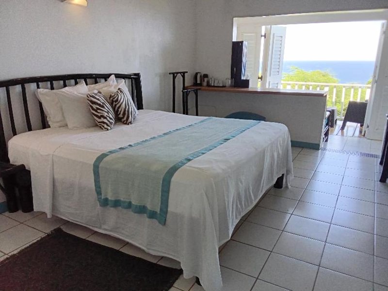 LF Jungle Retreatの写真