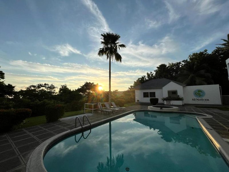 All Nations Guest Houseの写真