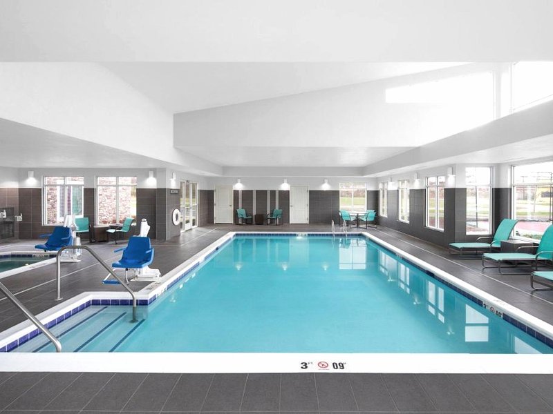 Residence Inn by Marriott Wheeling-St. Clairsville, OHの写真