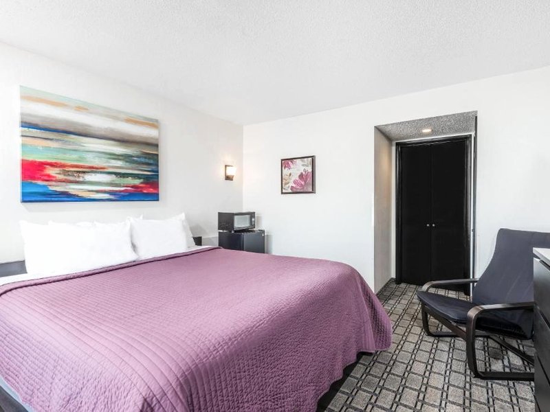 デイズ イン バイ ウィンダム セント クレアーズビル (Days Inn by Wyndham St Clairsville)の写真