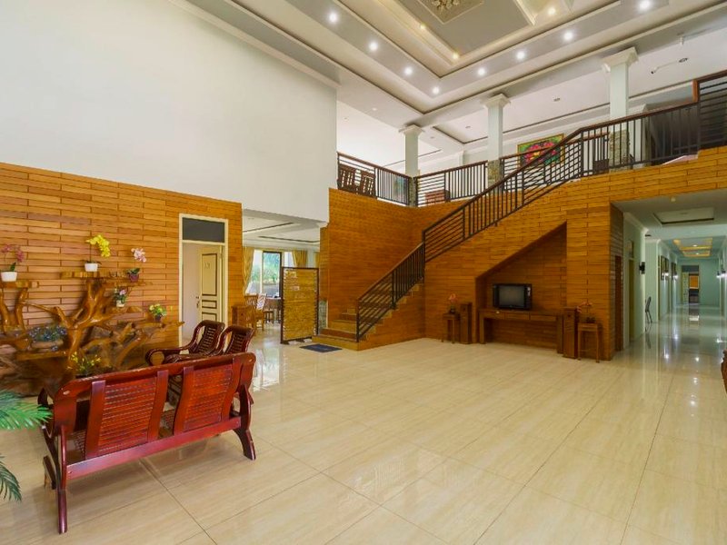 レッドドアーズ リゾート プレミアム アット サンカン フリップ クニンガン (RedDoorz Resort Premium @ Sangkan Hurip Kuningan)の写真