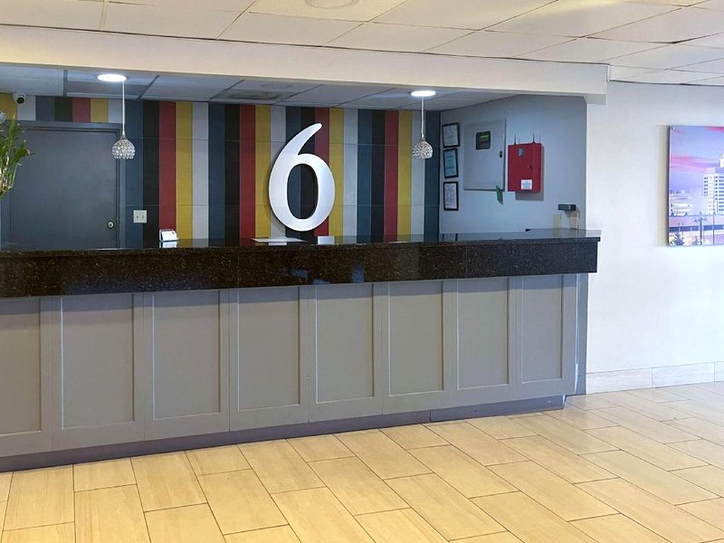 Motel 6 Montgomery, AL - Eastern Blvd.の写真