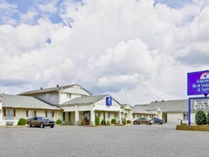Americas Best Value Inn & Suites Thief River Fallsの写真