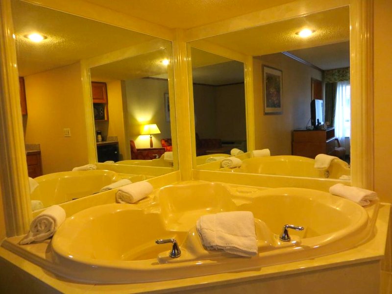 ベイモント バイ ウィンダム カラマズー イースト (Baymont by Wyndham Kalamazoo East)の写真