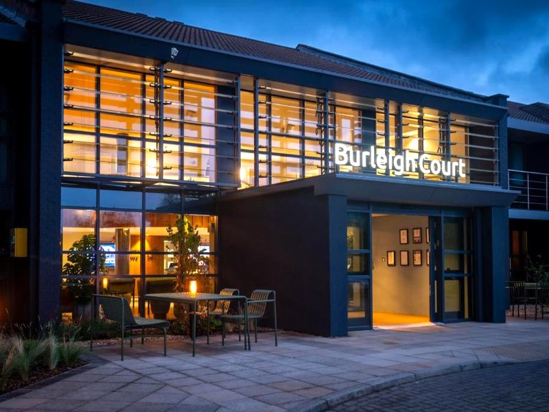 Burleigh Court Hotel and Leisureの写真