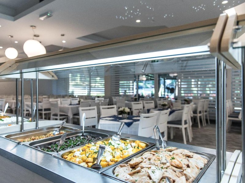 ホテル フォンタナ (Hotel Fontana)の写真