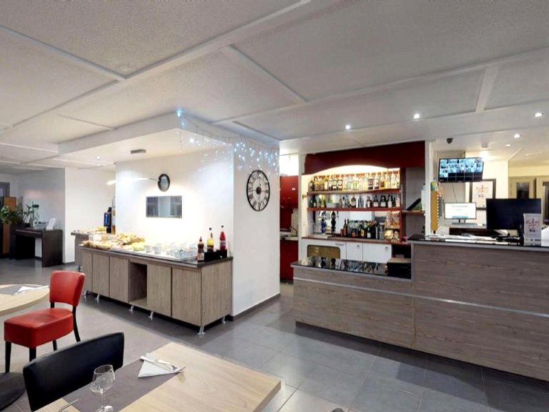 KYRIAD フォントネイ トレズィニィ ホテル (KYRIAD Fontenay Tresigny Hotel)の写真